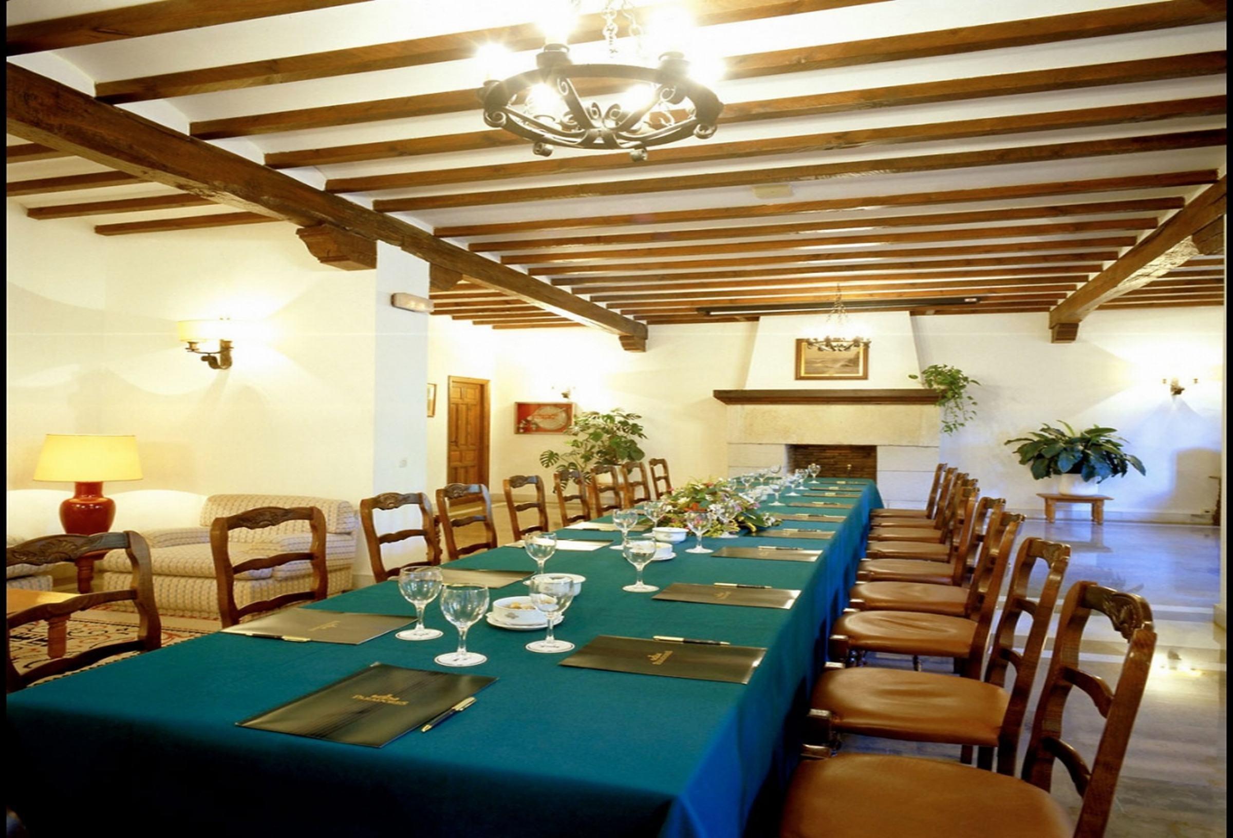 Parador De Santillana Del Mar Exterior foto