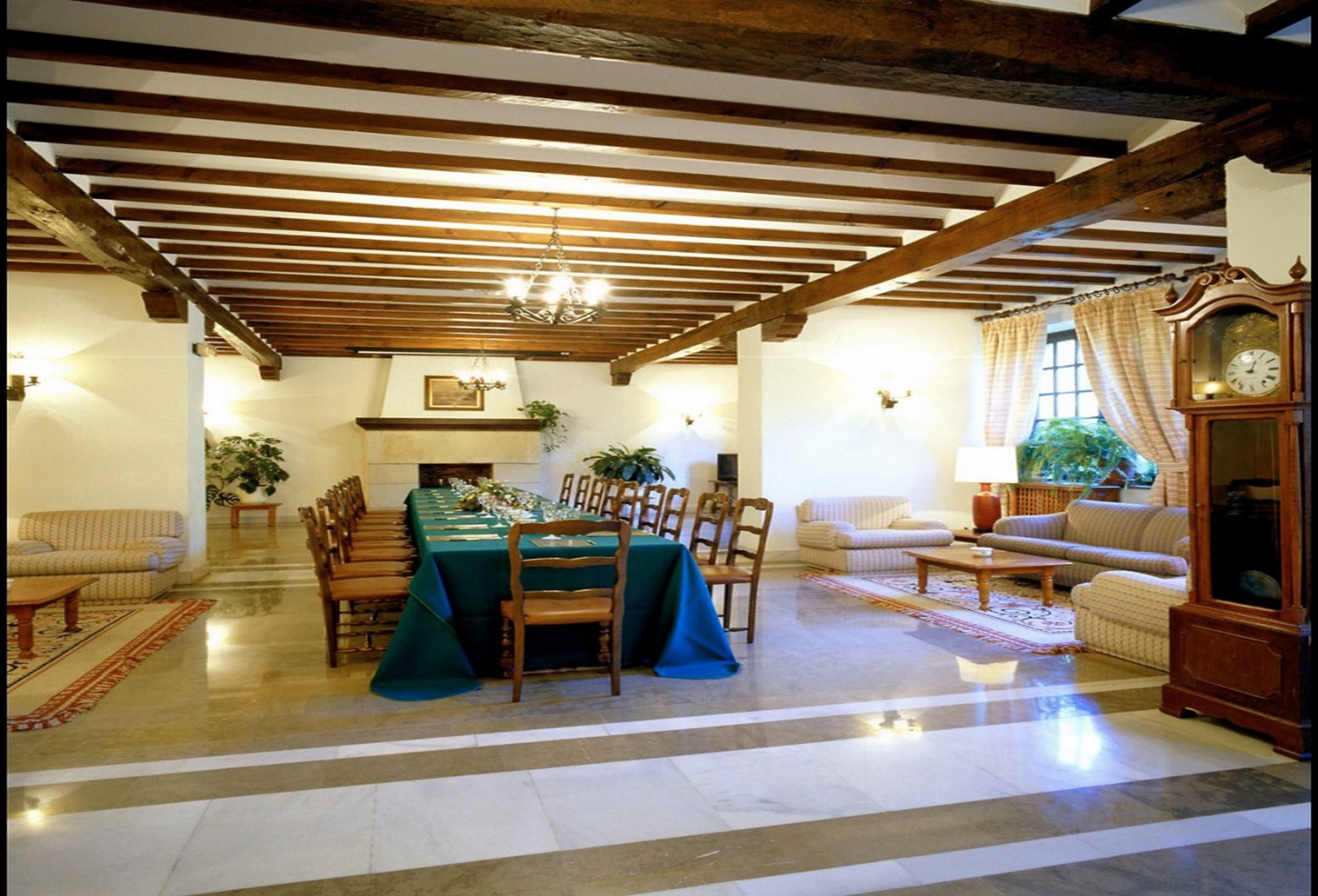 Parador De Santillana Del Mar Exterior foto